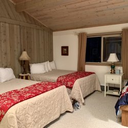 Blue Bucket B&B - My room. Rustic looking and charming.