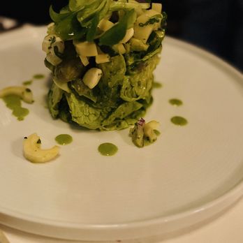 Marché Moderne - Salade Amelia - French Near Me - Newport Beach, California Marché Moderne - Salade Amelia - French Near Me - Newport Beach, California