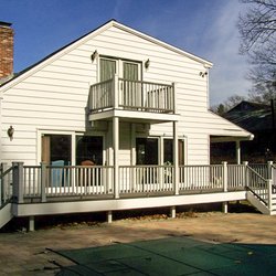 Astonishing Decks - Trex Gravel Path Decking & Railing