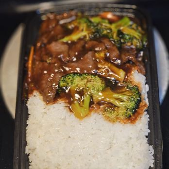 Chinatown AA - Beef with broccoli - Chinese Near Me - New Windsor, New York Chinatown AA - Beef with broccoli - Chinese Near Me - New Windsor, New York