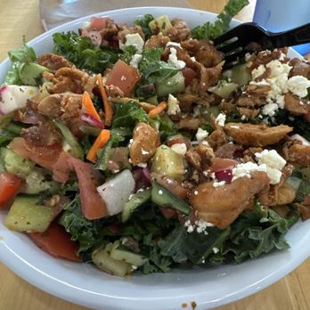 Baba's Mediterranean Grill - Baba's Chicken bowl - Mediterranean Near Me - Portland, Oregon