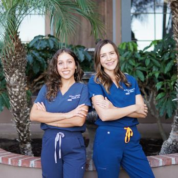 Be Well Acupuncture - Dr. Erica & Dr. Marisa of Be + Well Acupuncture in Encinitas - Acupuncture Near Me - Encinitas, California