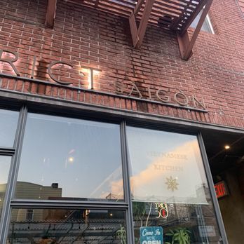 District Saigon - Vietnamese Near Me - Astoria, New York