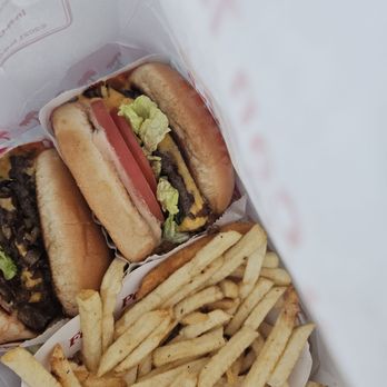 In-N-Out Burger - 2 #1s - Burgers Near Me - Mesa, Arizona In-N-Out Burger - 2 #1s - Burgers Near Me - Mesa, Arizona