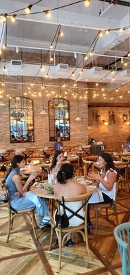 Rosemary's Midtown by null