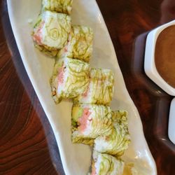 Fuji Mountain Japanese Steakhouse & Sushi