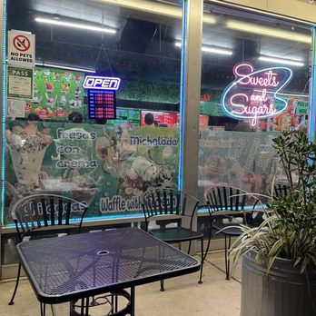 Sweets & Sugars ice cream - Ice Cream & Frozen Yogurt Near Me - Sacramento, California Sweets & Sugars ice cream - Ice Cream & Frozen Yogurt Near Me - Sacramento, California