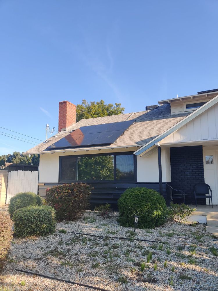 Slide of Sky Solar Pro