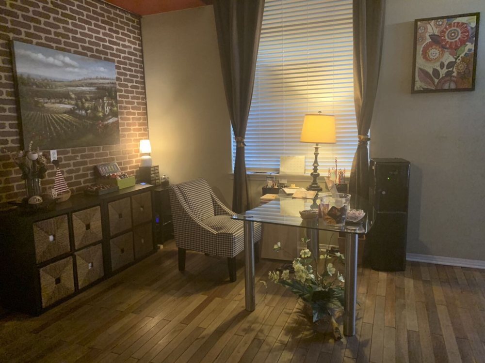 VILLAGE MASSAGE & SPA 12 Photos & 14 Reviews 272 S Prospect Ave