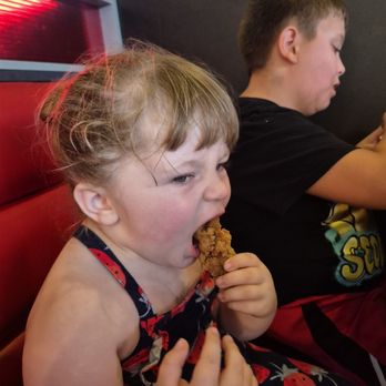 Steak 'n Shake - Burgers Near Me - Athens, Ohio