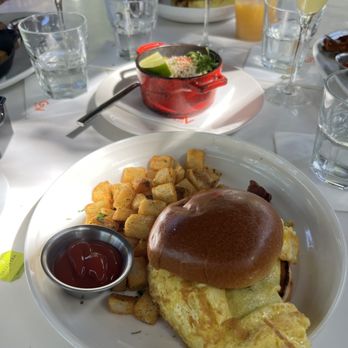 Glass & Vine - Breakfast Sandwich and esquites Sweet Creamy Corn - New American Near Me - Miami, Florida Glass & Vine - Breakfast Sandwich and esquites Sweet Creamy Corn - New American Near Me - Miami, Florida