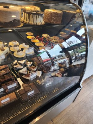 Henri's Bakery & Deli by null
