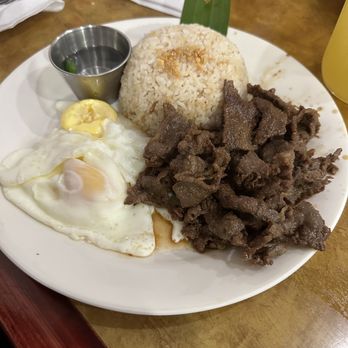 Renee's Kitchenette & Grill - Filipino Near Me - Woodside, New York Renee's Kitchenette & Grill - Filipino Near Me - Woodside, New York