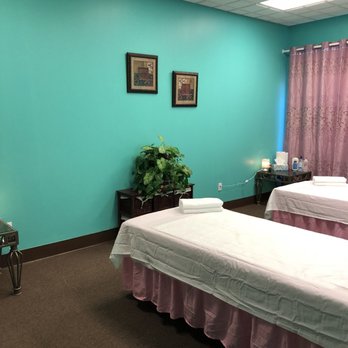 Relax Massage - couples room - Massage Therapy Near Me - Crown Point, Indiana Relax Massage - couples room - Massage Therapy Near Me - Crown Point, Indiana