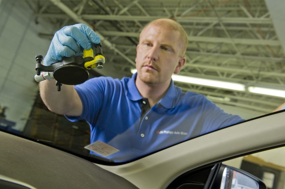 JN PHILLIPS AUTO GLASS Updated August 2024 75 High St, Danvers