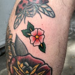 Hard Luck Tattoo - Flower by Landon Eck