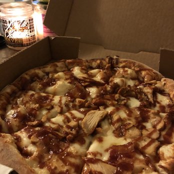 Red Stone Wood Fired Pizza - BBQ chicken pizza $11 - Food Trucks Near Me - Clovis, New Mexico Red Stone Wood Fired Pizza - BBQ chicken pizza $11 - Food Trucks Near Me - Clovis, New Mexico