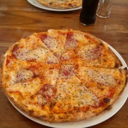 Pizza Man - Pizza Salami