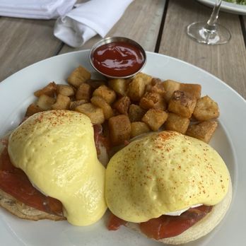 Miller Tavern - Seafood Near Me - North York, Ontario