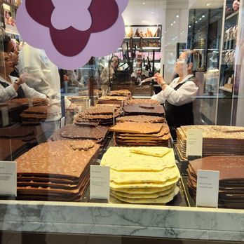 Läderach chocolatier suisse - Lady who served us :3 - Chocolatiers & Shops Near Me - Toronto, Ontario Läderach chocolatier suisse - Lady who served us :3 - Chocolatiers & Shops Near Me - Toronto, Ontario