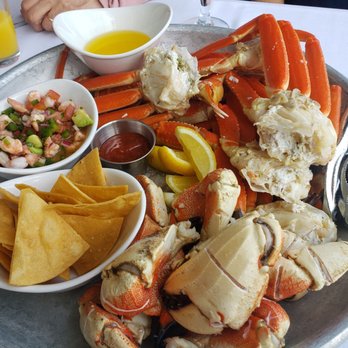 Tom Ham's Lighthouse - Seafood platter - Breakfast & Brunch Near Me - San Diego, California Tom Ham's Lighthouse - Seafood platter - Breakfast & Brunch Near Me - San Diego, California