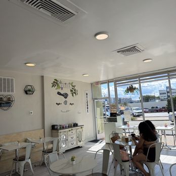 Vlove coffee - Coffee & Tea Near Me - Virginia Beach, Virginia
