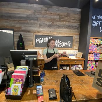 LUSH - Kristin ringing us up - Cosmetics & Beauty Supply Near Me - Huntington Beach, California LUSH - Kristin ringing us up - Cosmetics & Beauty Supply Near Me - Huntington Beach, California