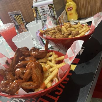 The Licking Orlando - Chicken Nuggets & Fries & Chicken Wings & Fries - Soul Food Near Me - Orlando, Florida The Licking Orlando - Chicken Nuggets & Fries & Chicken Wings & Fries - Soul Food Near Me - Orlando, Florida
