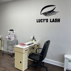 Lucy‘s Lash