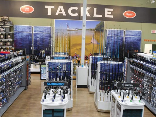 DICK'S Sporting Goods by null