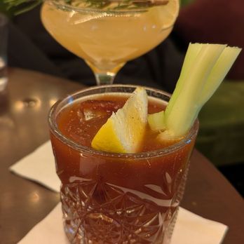 Benedict - Bloody Mary & Pear & Rosemary Mimosa - Breakfast & Brunch Near Me - Berlin, BE Benedict - Bloody Mary & Pear & Rosemary Mimosa - Breakfast & Brunch Near Me - Berlin, BE