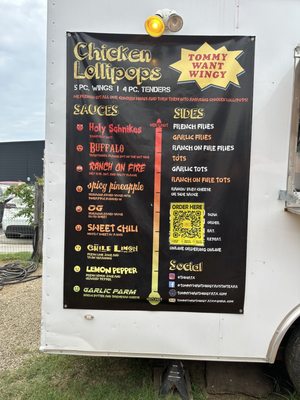 Tommy Want Wingy by null