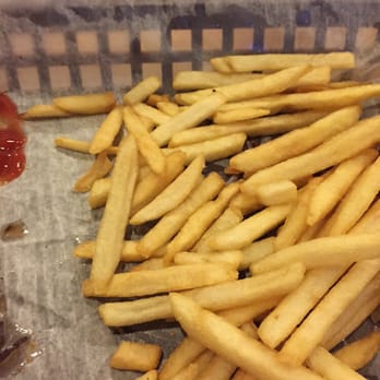 The Gathering Place - Award for the tiniest fries goes to... - Bars Near Me - Bad Axe, Michigan