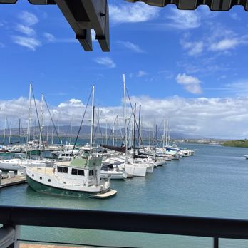 Restaurant 604 - View - Breakfast & Brunch Near Me - Honolulu, Hawaii