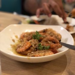 Isla Sugbo Seafood City - Garlic butter shrimp