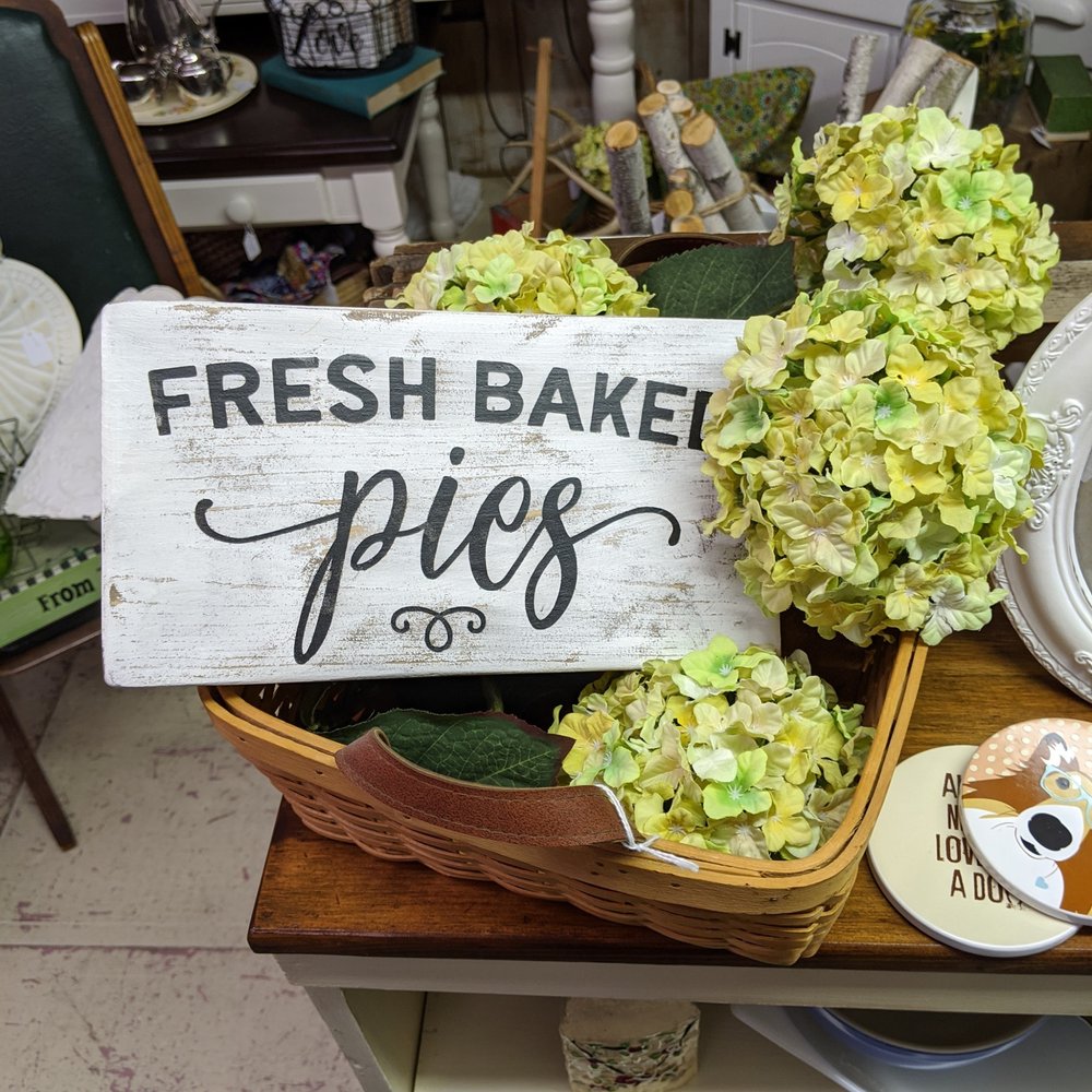 GREENWOOD VINTAGE MARKET 28 Photos 502 W Main St, Greenwood, MO Yelp