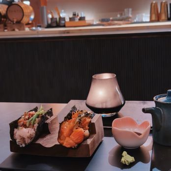 Tanto - Handrolls - Yellowtail Jalapeño & Spicy Salmon - Japanese Near Me - Tampa, Florida