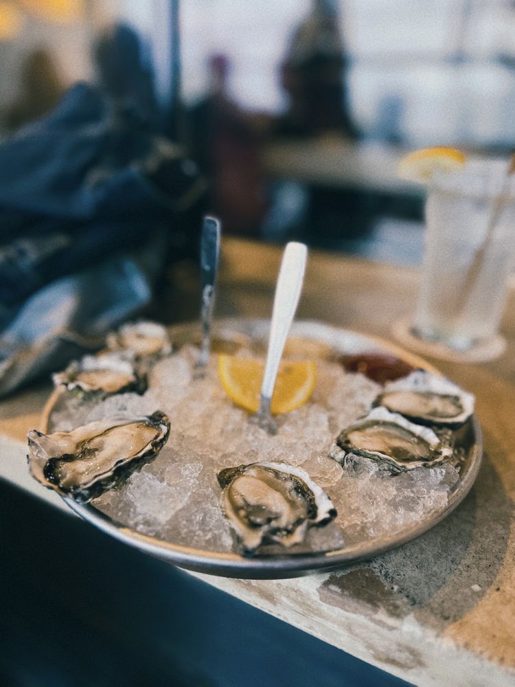 HENLOPEN CITY OYSTER HOUSE Updated May 2024 1066 Photos & 887 Reviews 50 Wilmington Ave