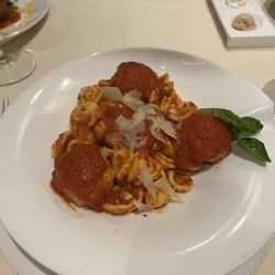 Franina - Fresh orecchiette with chicken meatballs