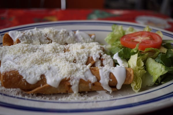 Antojitos Poblanos by null