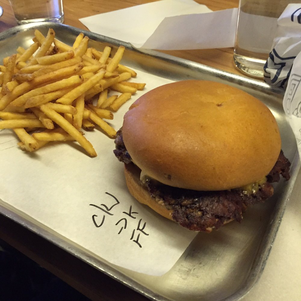 Bunsen - Shoestring fries with cheeseburger - Burgers Near Me - Dublin, D