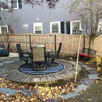 Artful Lodger - Backyard - Hotels Near Me - Newport, Rhode Island Artful Lodger - Backyard - Hotels Near Me - Newport, Rhode Island
