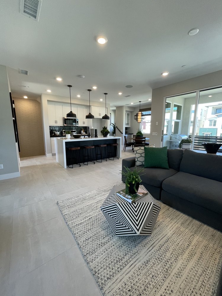 Slide of Apex Lighting & Electric