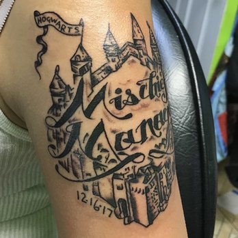 Flying Squid Art Gallery & Tattooing - Art Galleries Near Me - Houston, Texas Flying Squid Art Gallery & Tattooing - Art Galleries Near Me - Houston, Texas