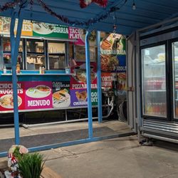 Taqueria 95 - Inside