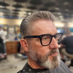 Lucky's Barbershop & Men's Club - Haircut and beard by Barber Tim.