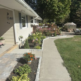 Sleek Scapes - Landscaping Near Me