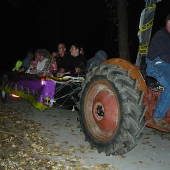 Highland Manor - The 2013 community Halloween party was a big hit! - Mobile Home Dealers Near Me - Independence, Missouri Highland Manor - The 2013 community Halloween party was a big hit! - Mobile Home Dealers Near Me - Independence, Missouri
