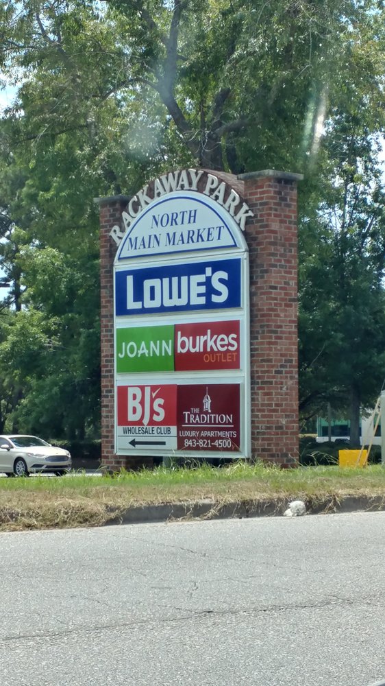 NORTH MAIN MARKET Updated September 2024 1317 N Main St