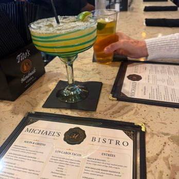 Michael's Bistro - Cocktail Bars Near Me - Lawrence, Massachusetts